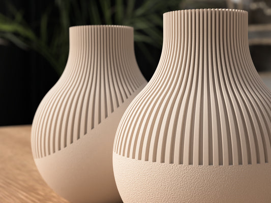 Neki Vase